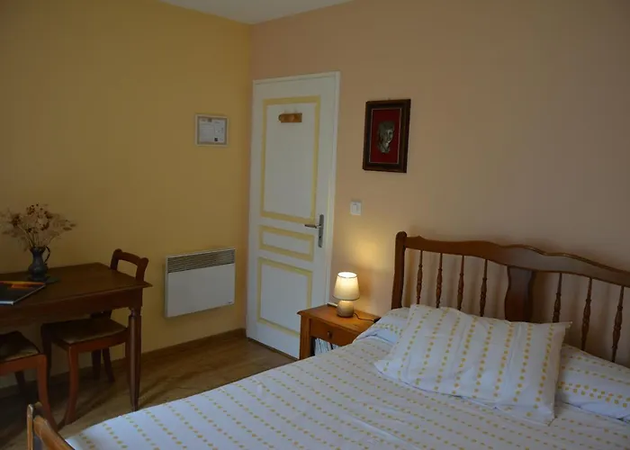 فندق مبيت وإفطار D'hotes De La Tuilerie Rion-Des-Landes